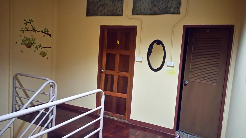 Pm Guesthouse Chiang Mai Ngoại thất bức ảnh